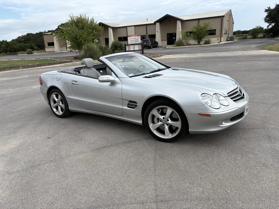 2004 Mercedes-Benz R230 SL-Class - Image 9 of 31