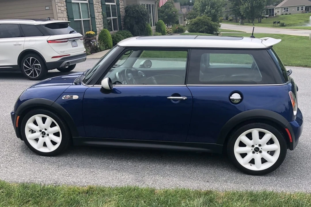 2004 Mini Mini Cooper S 1st Gen - Image 13 of 31