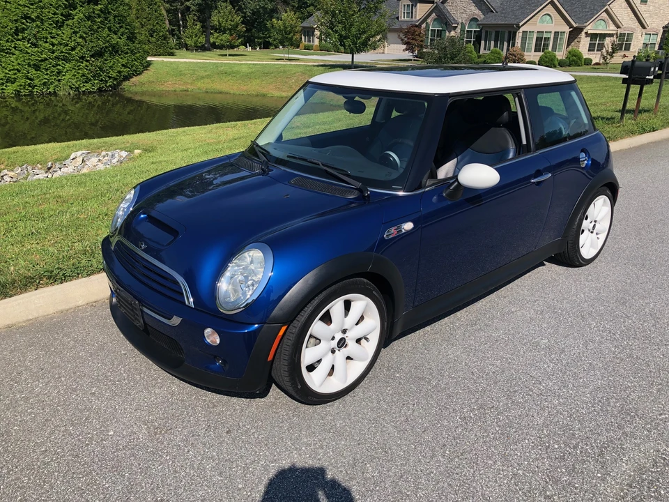 2004 Mini Mini Cooper S 1st Gen - Image 2 of 31