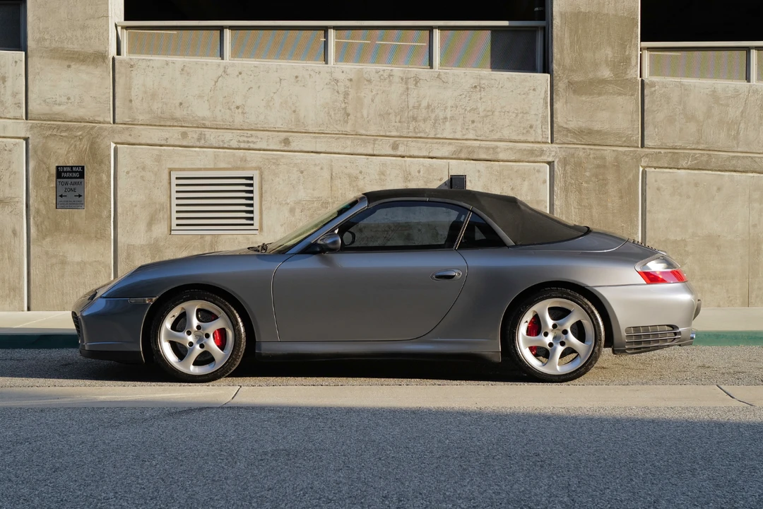 2004 Porsche 996 Carrera 4S - Image 12 of 31