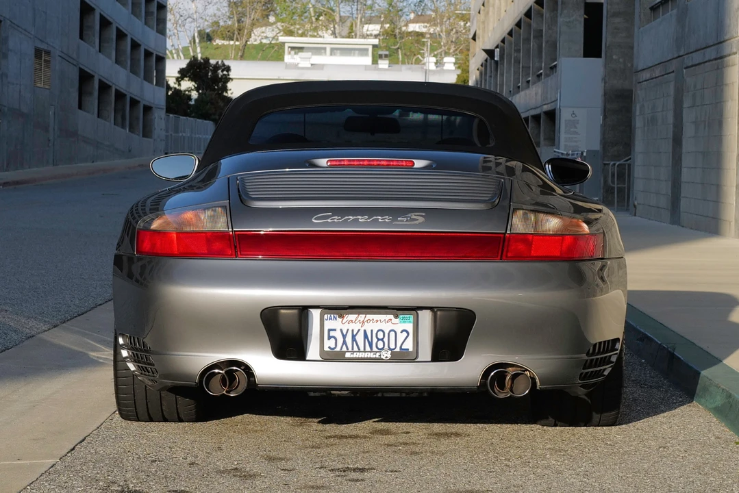 2004 Porsche 996 Carrera 4S - Image 23 of 31