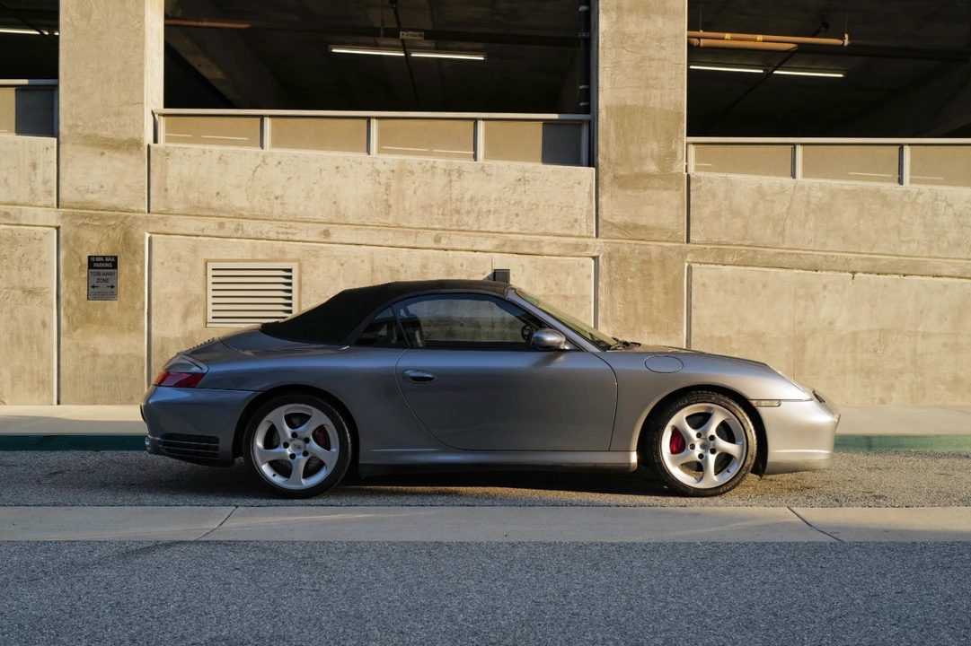 2004 Porsche 996 Carrera 4S - Image 21 of 31