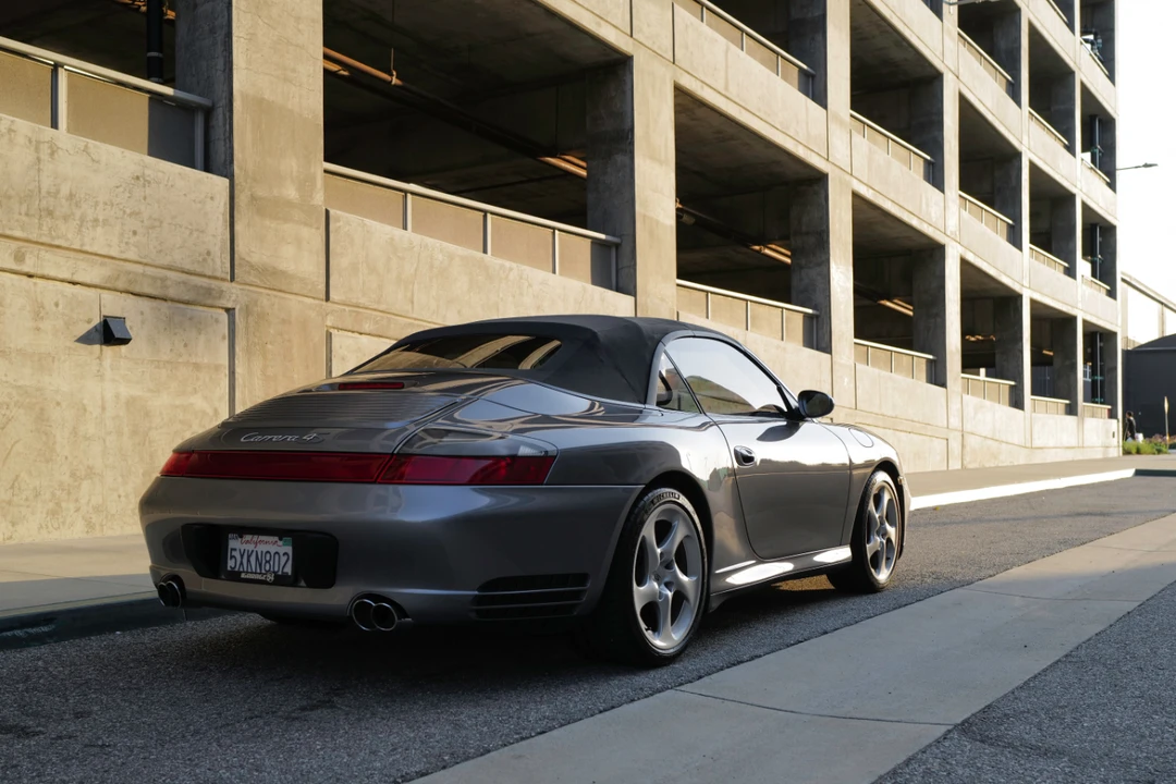 2004 Porsche 996 Carrera 4S - Image 7 of 31