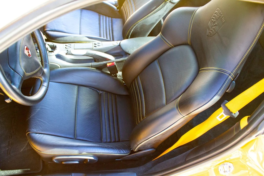 2004 Porsche 996 GT3 - Image 18 of 31