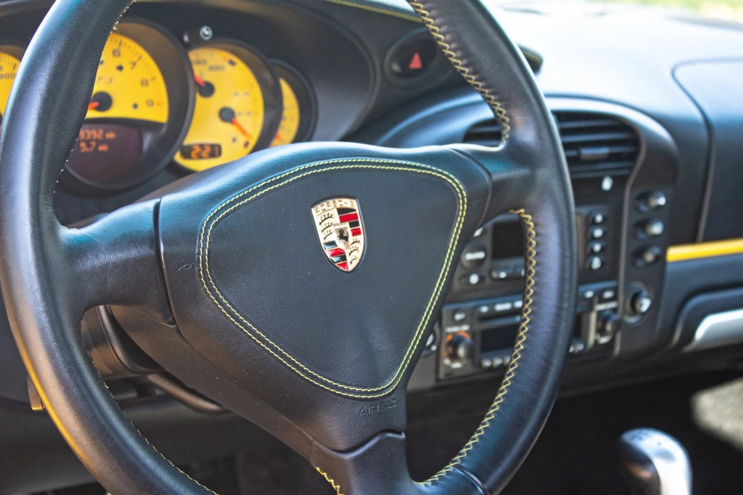 2004 Porsche 996 GT3 - Image 21 of 31
