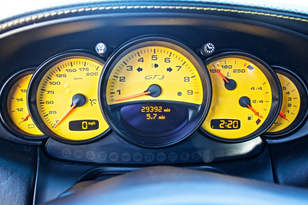 2004 Porsche 996 GT3 - Image 22 of 31