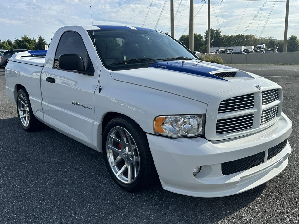 2005 Dodge Ram SRT-10 3rd Gen - Image 14 of 31