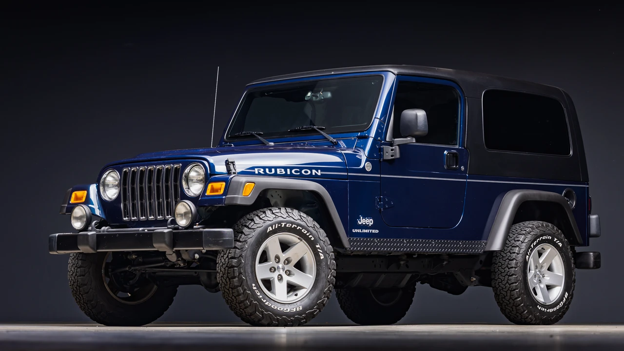 2005 Jeep TJ Wrangler - Image 2 of 31