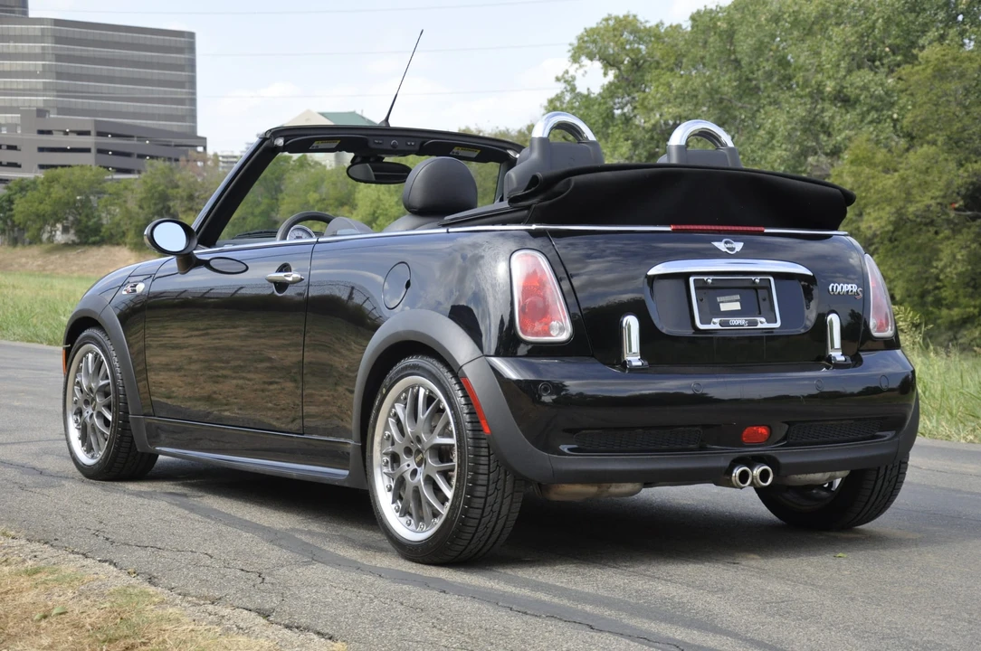 2005 Mini Mini Cooper S 1st Gen - Image 10 of 31