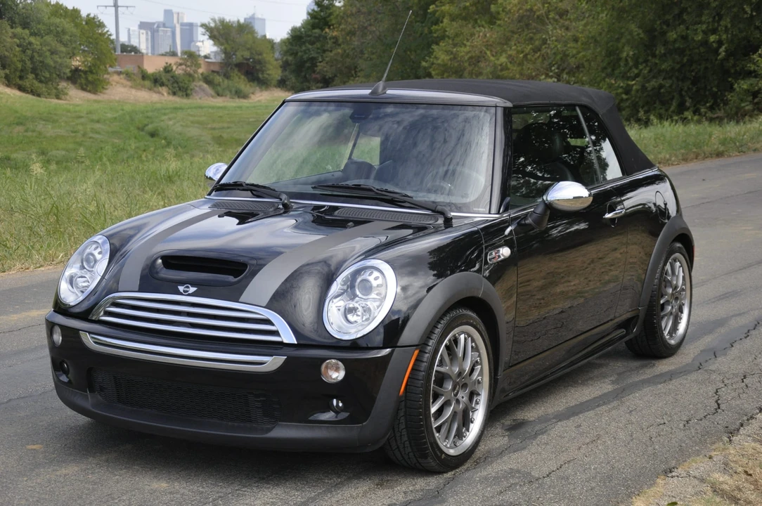 2005 Mini Mini Cooper S 1st Gen - Image 12 of 31