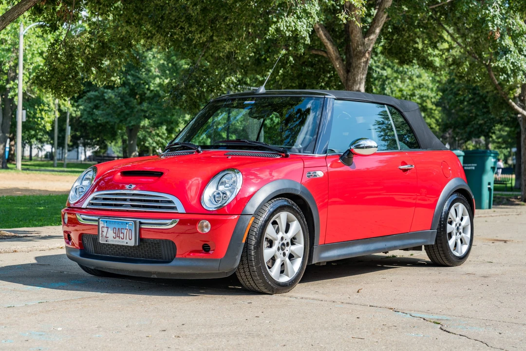 2005 Mini Mini Cooper S 1st Gen - Image 2 of 31