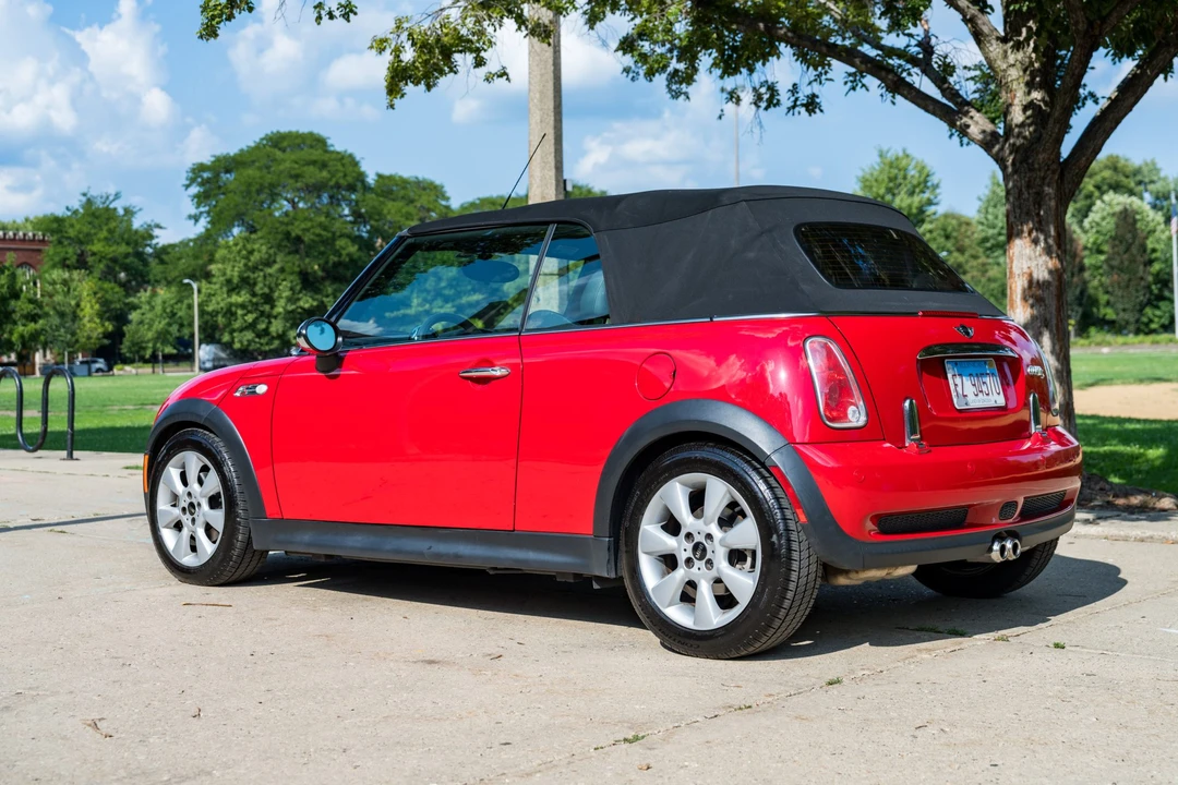 2005 Mini Mini Cooper S 1st Gen - Image 14 of 31