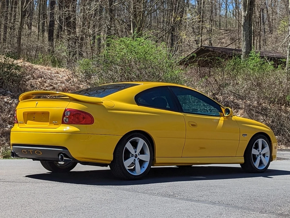 2005 Pontiac GTO 4th Gen - Image 25 of 31