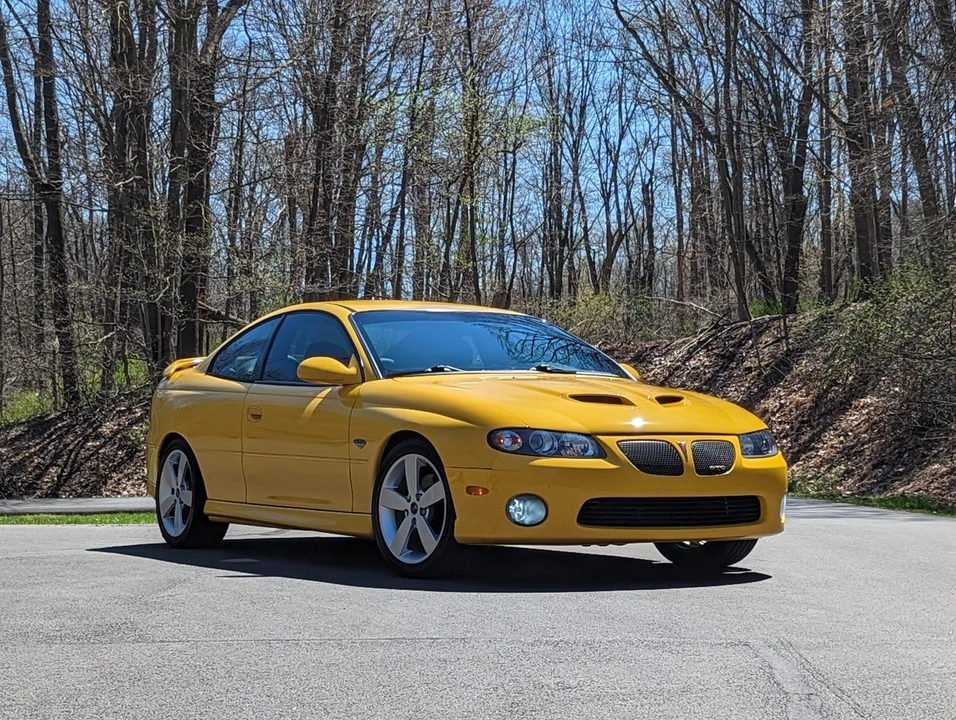 2005 Pontiac GTO 4th Gen - Image 9 of 31