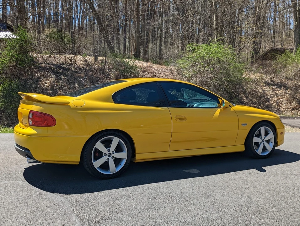 2005 Pontiac GTO 4th Gen - Image 23 of 31