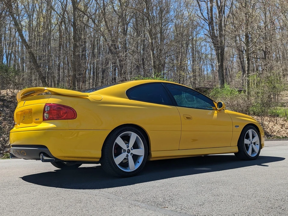 2005 Pontiac GTO 4th Gen - Image 24 of 31