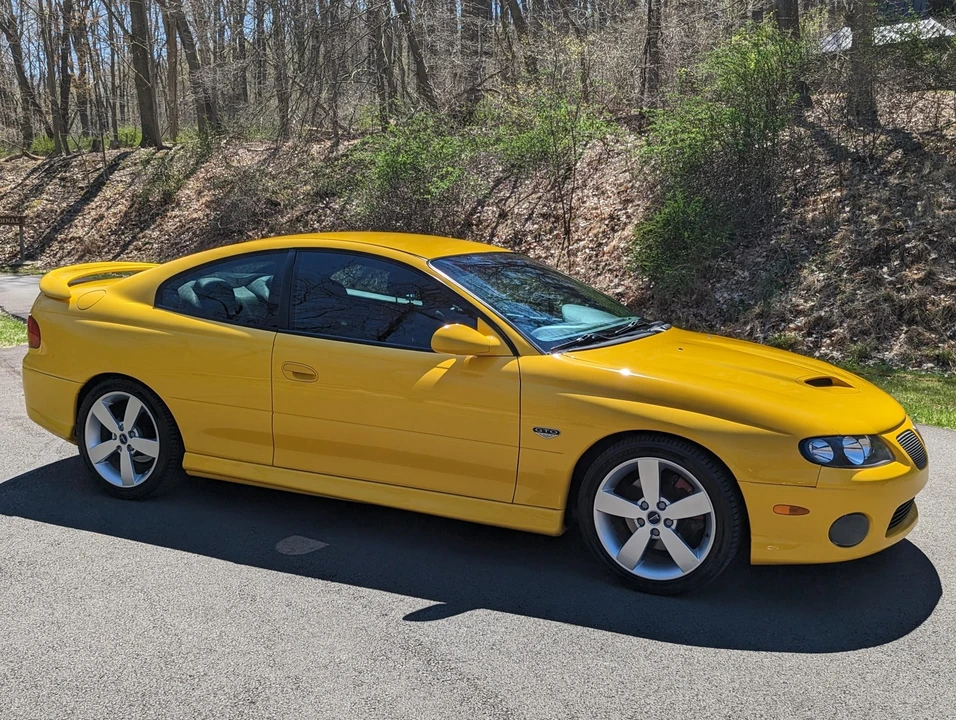 2005 Pontiac GTO 4th Gen - Image 20 of 31