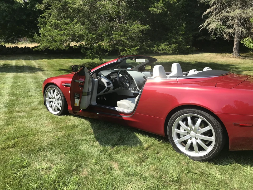 2006 Aston Martin DB9 - Image 17 of 31
