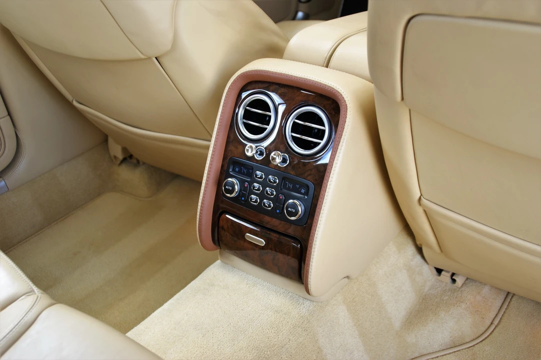 2006 Bentley Continental Flying Spur - Image 25 of 31