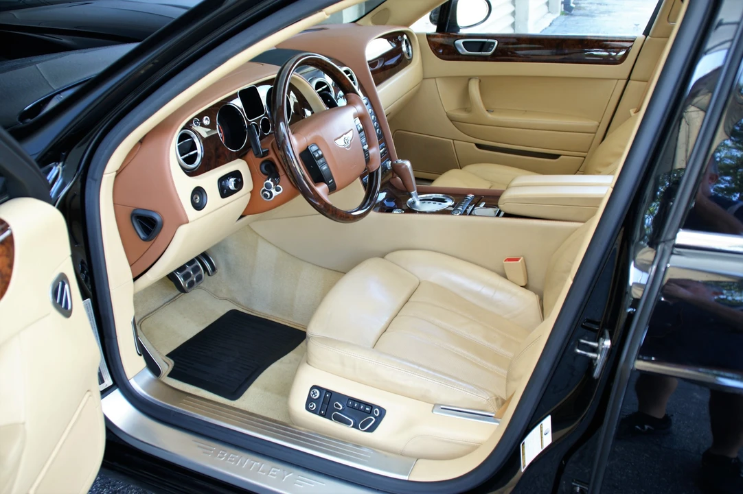 2006 Bentley Continental Flying Spur - Image 17 of 31