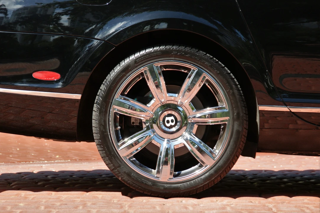 2006 Bentley Continental Flying Spur - Image 16 of 31