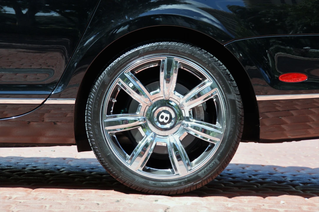2006 Bentley Continental Flying Spur - Image 14 of 31