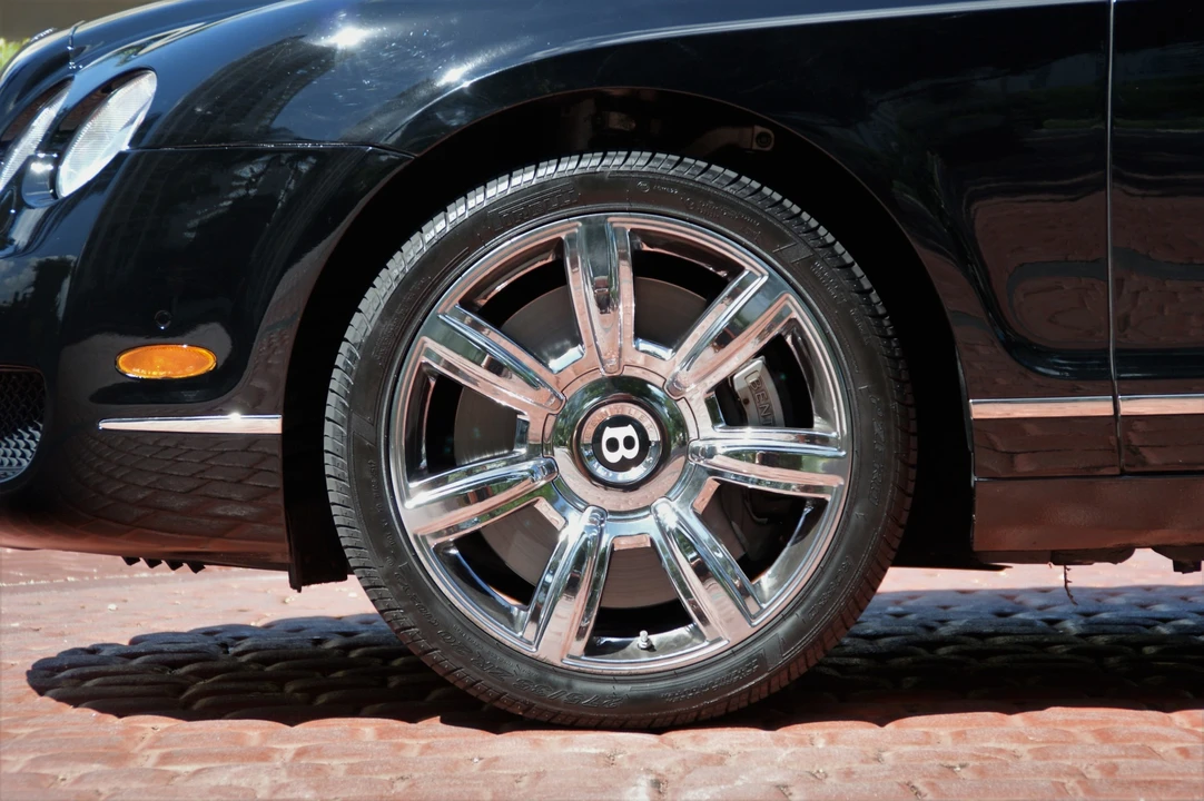 2006 Bentley Continental Flying Spur - Image 13 of 31