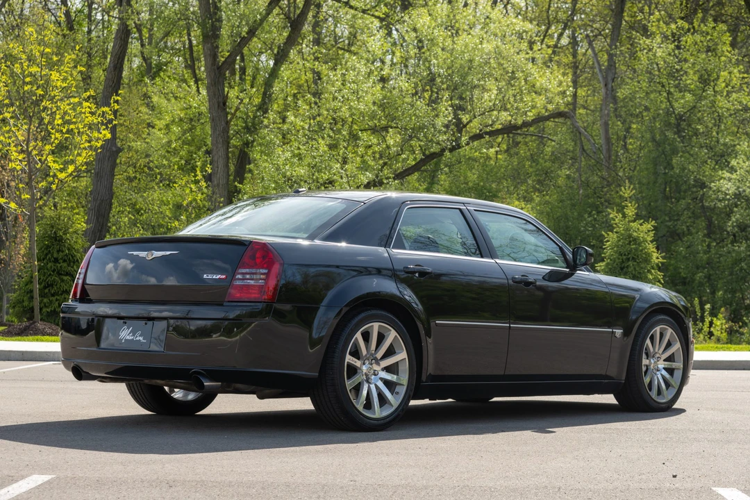 2006 Chrysler 300 (2005-2023) - Image 6 of 31