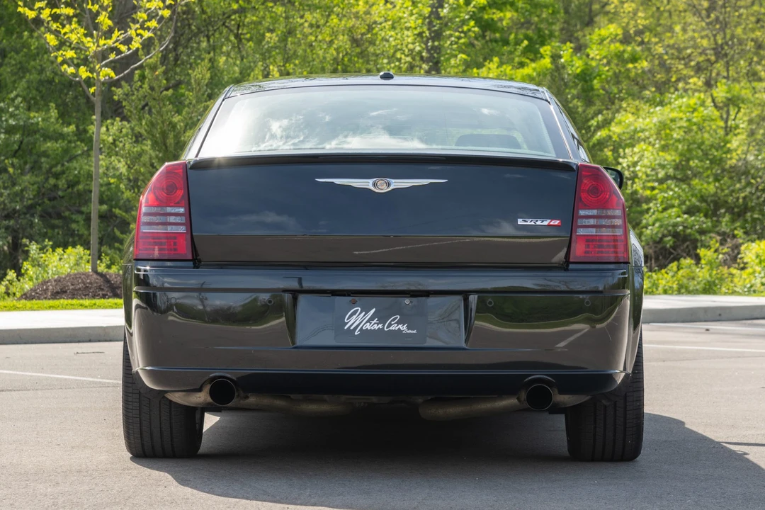 2006 Chrysler 300 (2005-2023) - Image 5 of 31