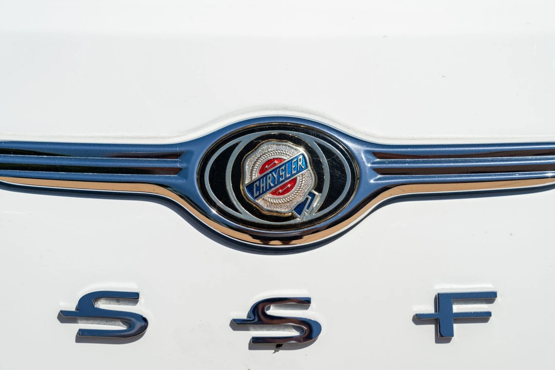 2006 Chrysler Crossfire - Image 31 of 31