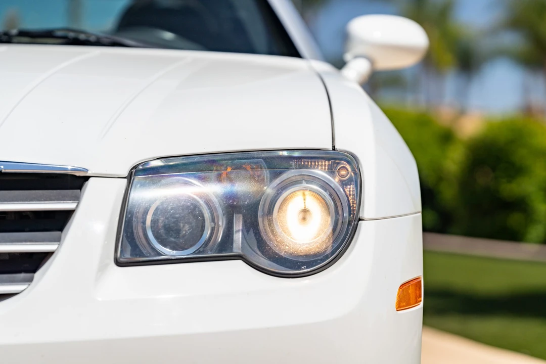 2006 Chrysler Crossfire - Image 22 of 31