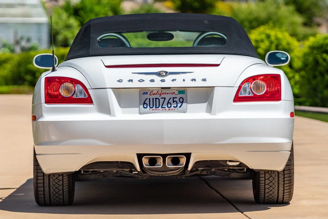 2006 Chrysler Crossfire - Image 12 of 31