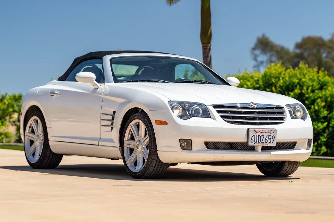 2006 Chrysler Crossfire - Image 15 of 31