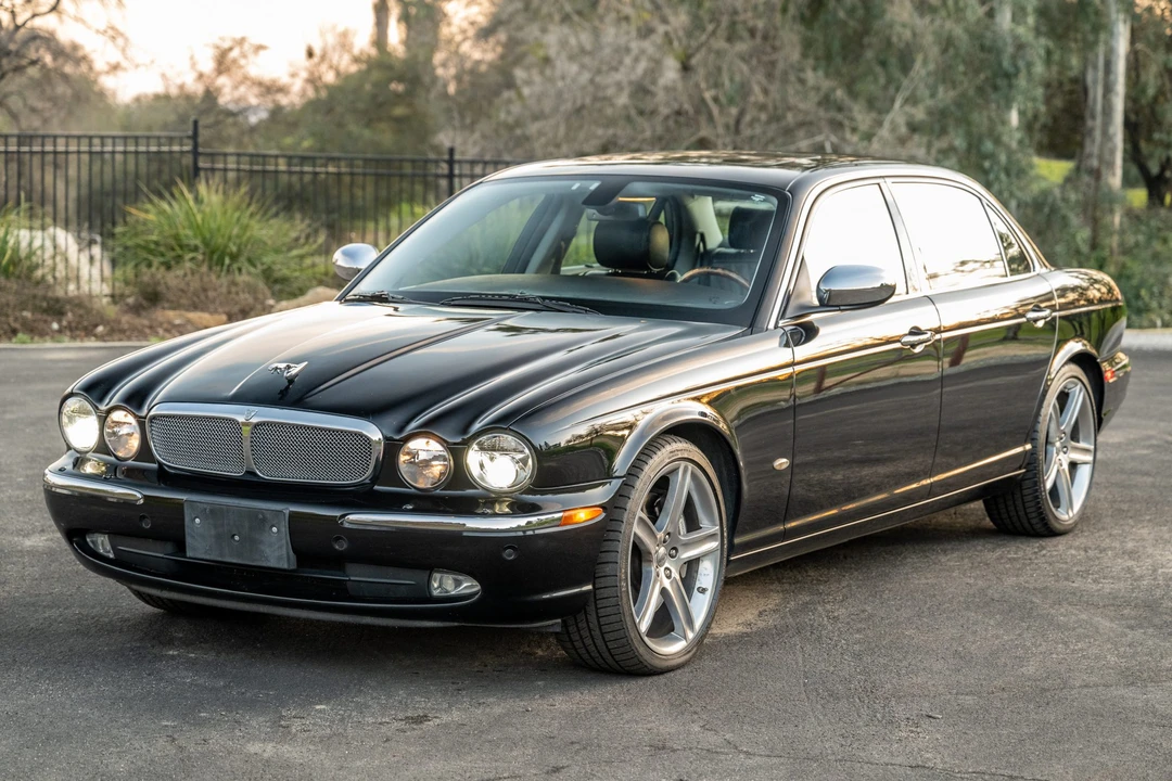 2006 Jaguar X350/X356/X358 XJ - Image 2 of 31