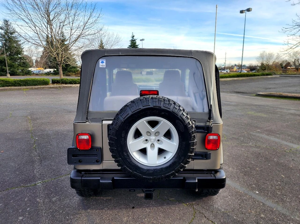 2006 Jeep TJ Wrangler - Image 15 of 31
