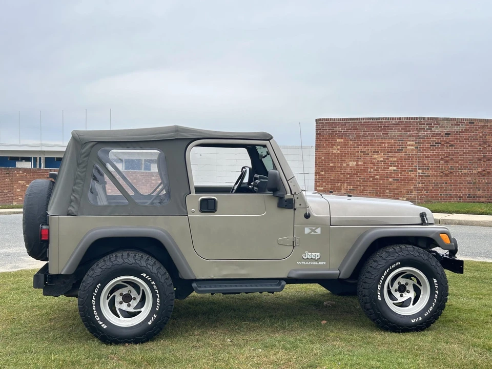 2006 Jeep TJ Wrangler - Image 21 of 31
