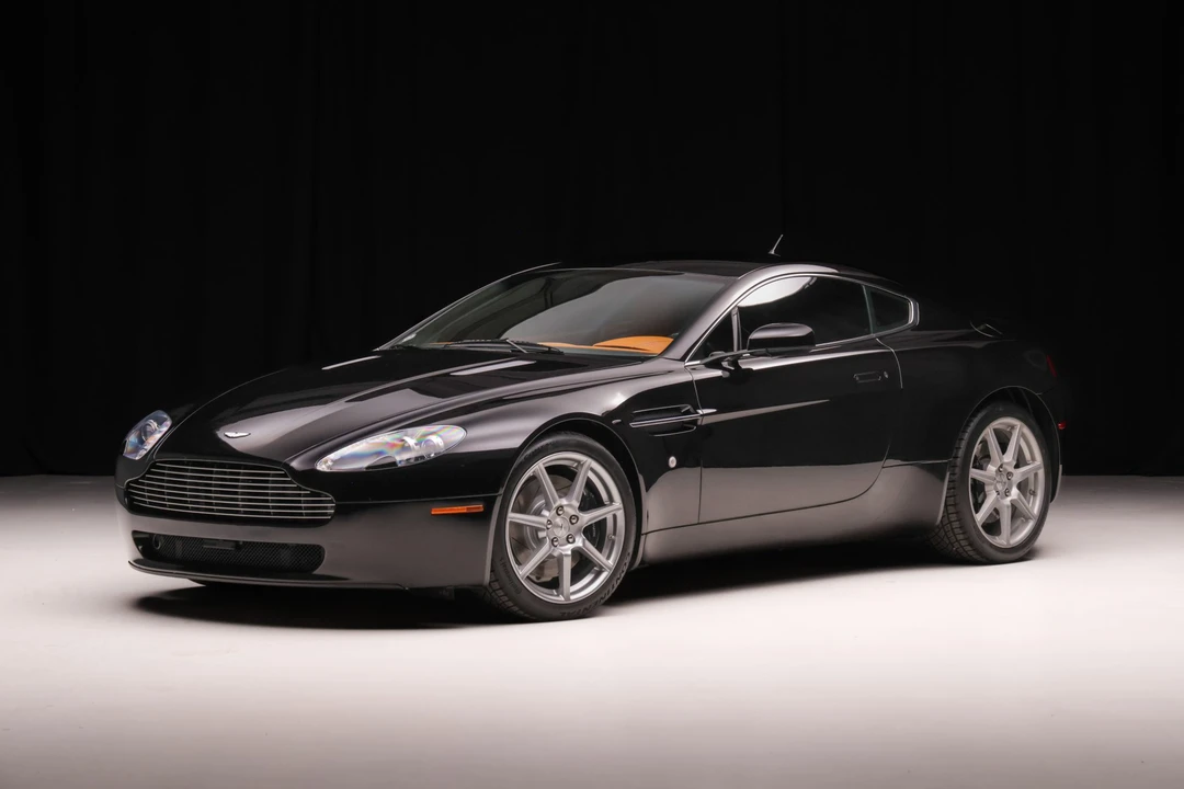 2007 Aston Martin V8 Vantage (2006-2017) - Image 2 of 31