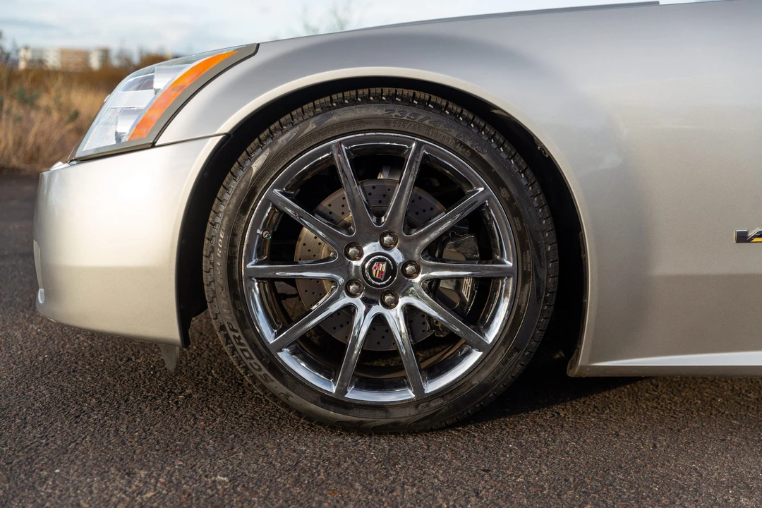 2007 Cadillac XLR-V - Image 23 of 31