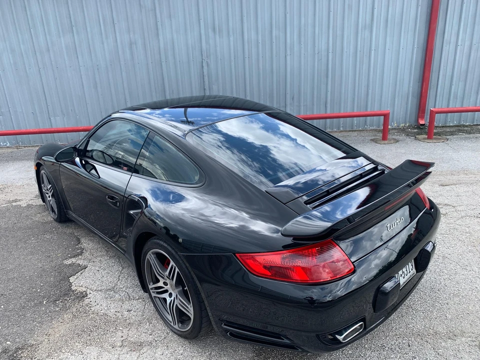 2007 Porsche 997 Turbo - Image 24 of 31