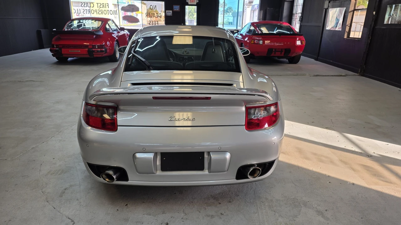 2007 Porsche 997 Turbo - Image 30 of 31