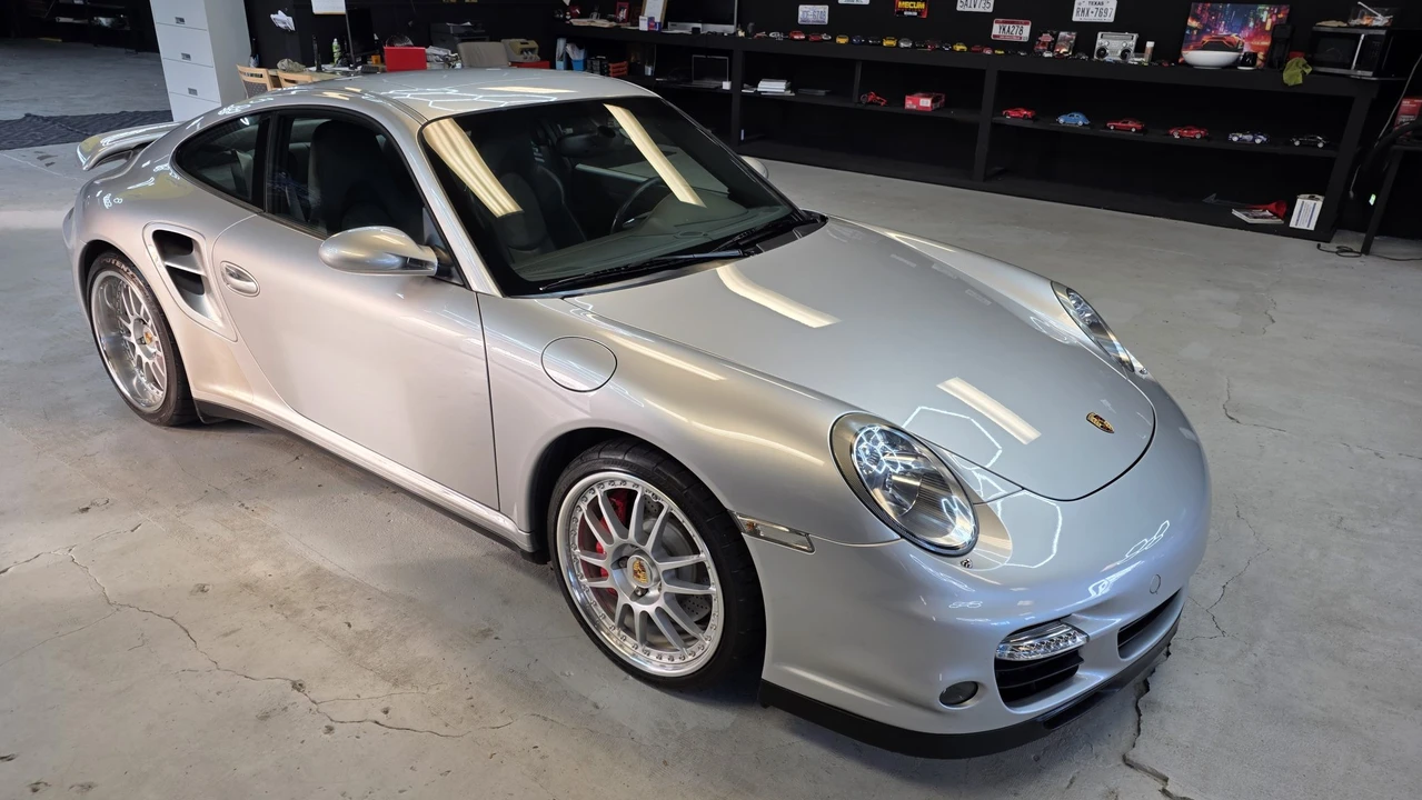 2007 Porsche 997 Turbo - Image 17 of 31
