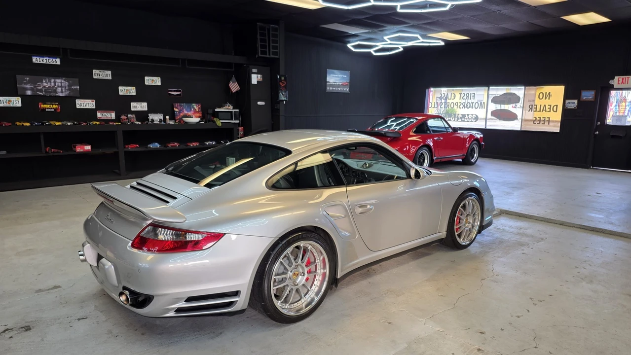 2007 Porsche 997 Turbo - Image 25 of 31