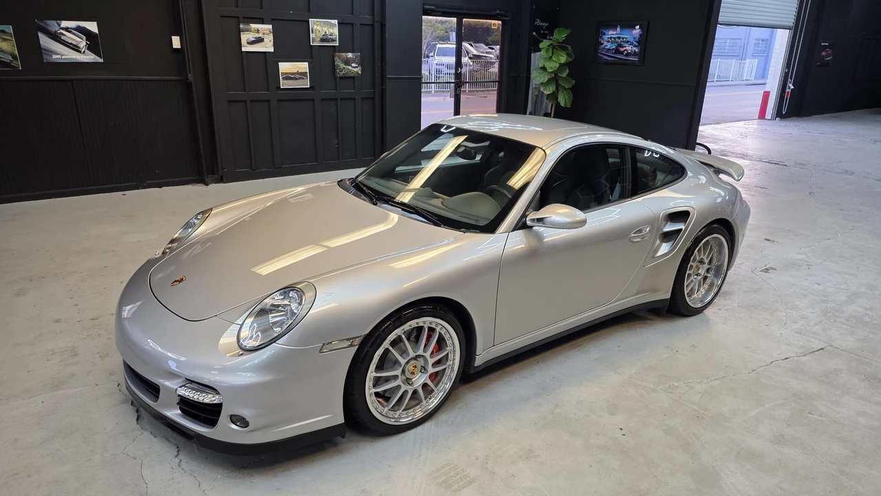 2007 Porsche 997 Turbo - Image 3 of 31