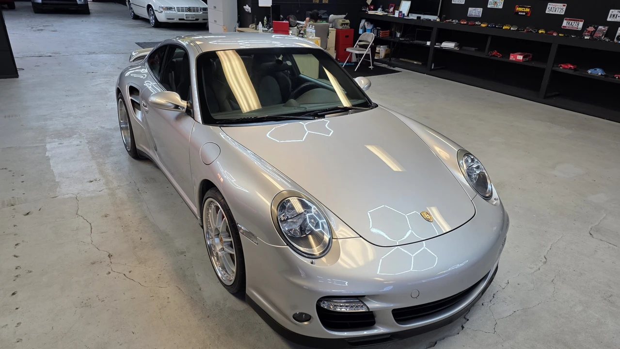 2007 Porsche 997 Turbo - Image 14 of 31