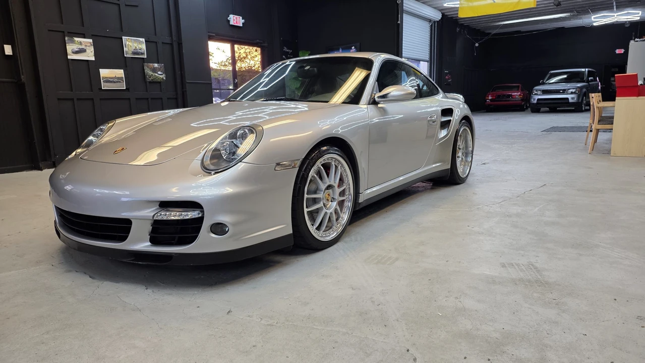 2007 Porsche 997 Turbo - Image 8 of 31