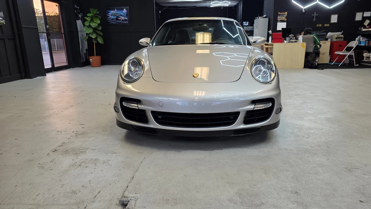 2007 Porsche 997 Turbo - Image 10 of 31