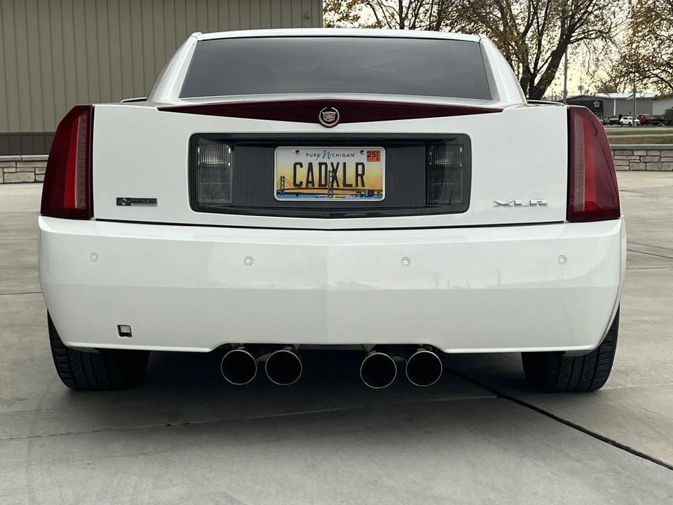 2008 Cadillac XLR - Image 11 of 31