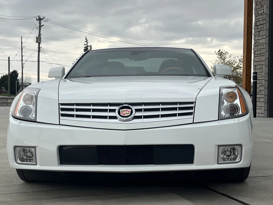 2008 Cadillac XLR - Image 6 of 31