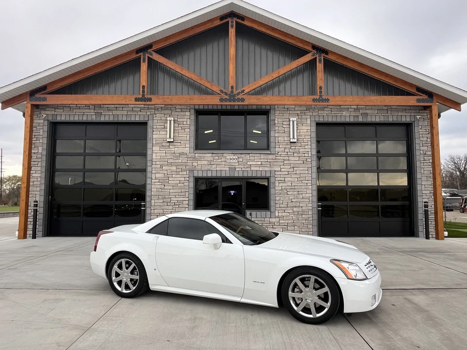 2008 Cadillac XLR - Image 23 of 31