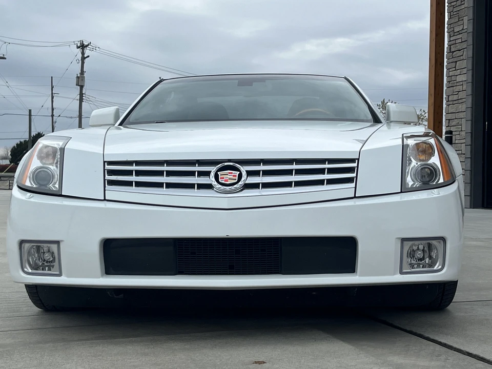 2008 Cadillac XLR - Image 5 of 31